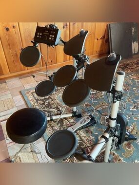 Yamaha DTX500 Electronic Drum Set